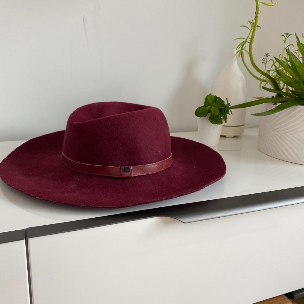 Rudsak Women's Boho Wine Red Felt Hat - Wide Brimmed - One Sized - Picture 2 of 4